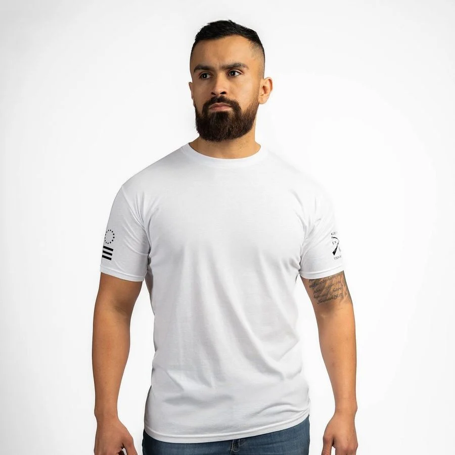 Betsy Ross Basic T-Shirt - White - Image 6